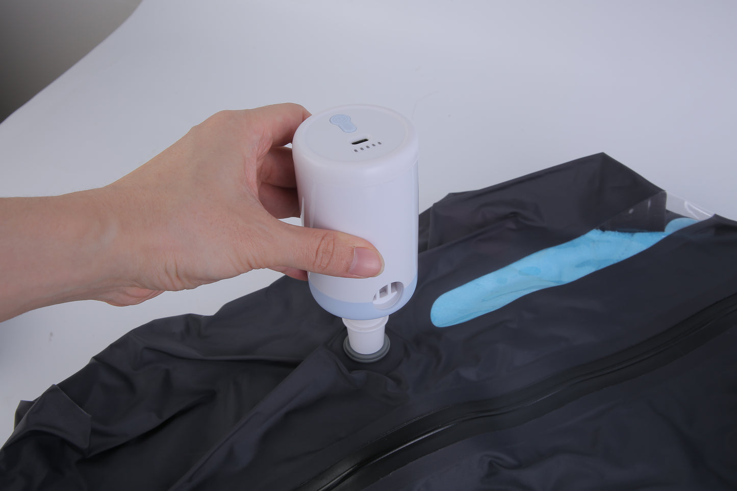 Clear window vacuum bag for luggage and suitcase
